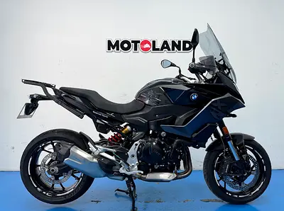 BMW F900XR model 2022 in Dubai