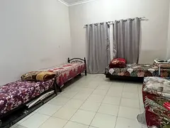 Executive Bed space for rent in neat and clean apartment