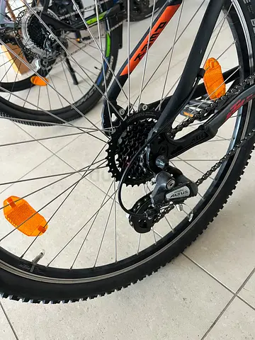 Used mountain bike - rear wheel with Shimano gears, excellent condition.