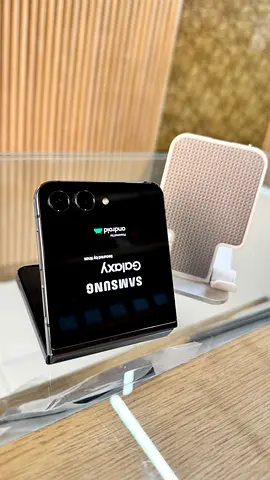 Samsung Z Flip 5