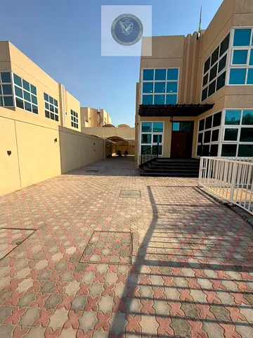 Luxury Family Villa for Annual Rental in Al Barashi Sharjah Four Master Bedrooms Covered Parking and Up to 12 Payments