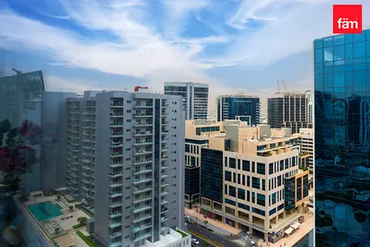 Exclusive High Floor Fitted Office Courtyard View