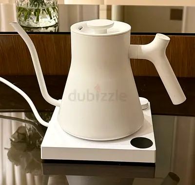 غلاية كهربائية احترافية لتحضير القهوة Fellow Stagg EKG PRO Electric Kettle 0.9L