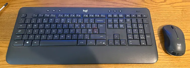 Logitech Advanced Wireless Keyboard and Mouse