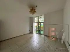 Spacious Studio with Garden – 6 Cheques