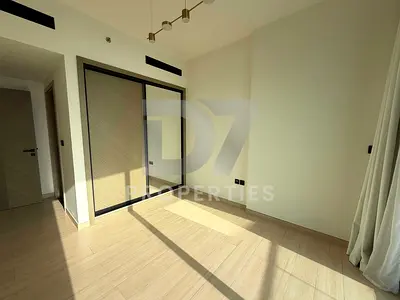 شقة مشرقة بغرفة نوم واحدة | بن غاطي كرست JVC | شرفة مطلة على الأفق | غير مفروشة