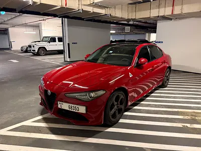 2020 Alfa Romeo Giulia Super 2.0T RWD | GCC | 90,000 km | AED 65,000