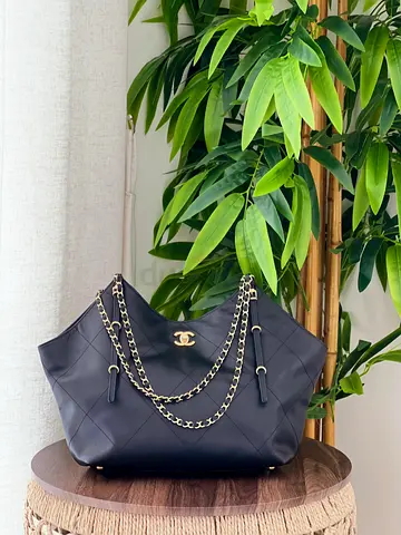 Chanel Belted CC Chain shopping bag