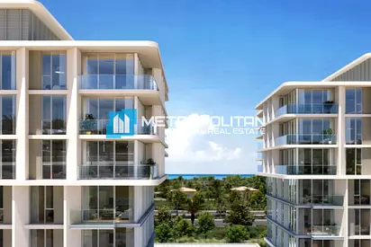 HOT DEAL | Balcony with Laundry | Prime Location