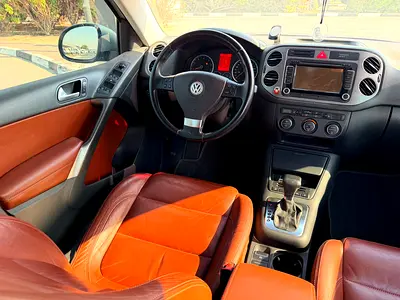 صورة 14 لـ 2009 Volkswagen TIGUAN