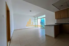 Vacant | Large Layout | Full Canal View