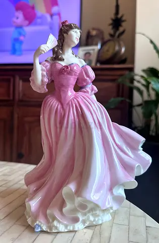 Porcelain figure