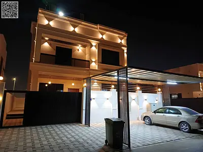 Luxury Villa / Fully Furnished / Prime Location / Master Bedroom