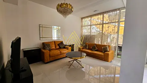 Immaculately Upgraded & Extended unit | Middle corner I Fully Furnished | L-Shaped Garden