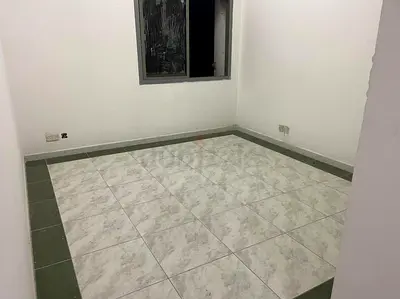 Studio flat available for rent