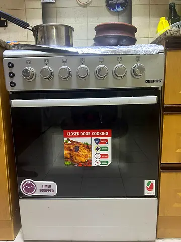 Geepas Free Standing Gas Cooker with Oven