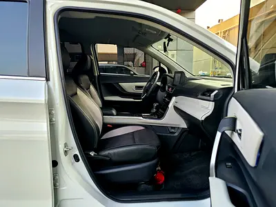 2023 Toyota VELOZ 照片 13