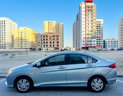 Honda City LX 2017 GCC Specs - Well Maintained