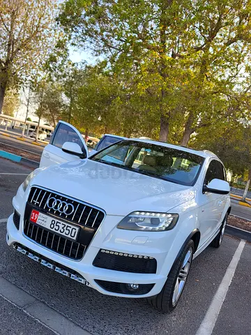 Audi Q7 2013 | Premium Luxury SUV | Well Maintained