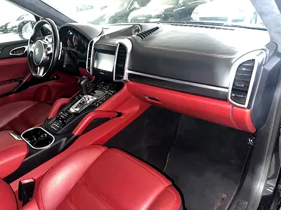 2014 Porsche CAYENNE 缩略图 17