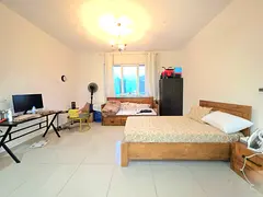 Shared Lounge Room with Attached Bathroom – Lake Side Tower, IMPZ