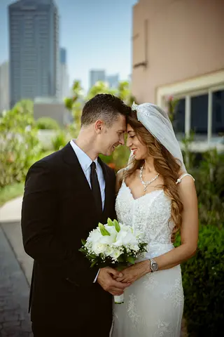 Professional Photographer in Dubai | Affordable Photoshoots