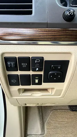 2019 Toyota LAND CRUISER 照片 13