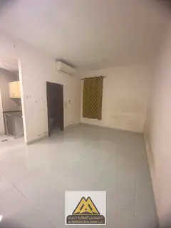 Spacious studio apartment. Close to Lulu Market. Close to the bus station. Al Rashidiya 3