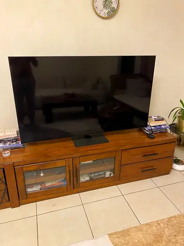 Samsung TV 4K quality HLED 65 Inch