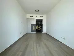 Modern Studio | Prime Location | Pool View