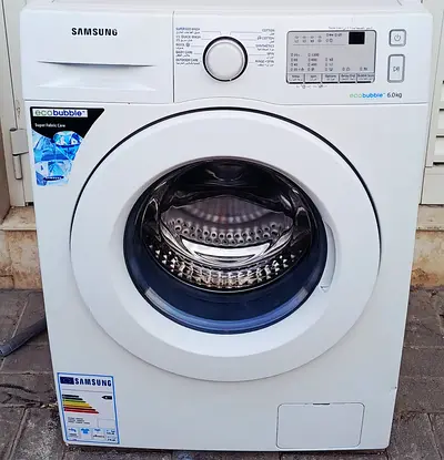 Front Load Samsung 6kg Eco Bubble  washing machine, condition perfect working, color white