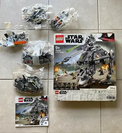 LEGO STAR WARS SET - 75234 (4 Mini-figures and Few pieces are missing)