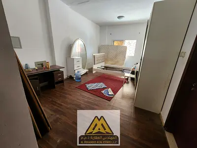 افخم استديو / ارقي تشطيب / مطبخ شبه منفصل / تكيف مركزي / موقع ممتاز / صيانه فري / تسهيل ف الدفع / باركن بجوار البنايه
