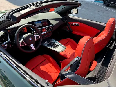 2026 BMW Z4 thumbnail 12