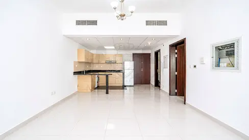 Spacious Layout | Community View | Ready to Move In