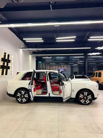 صورة 5 لـ 2021 ROLLS-ROYCE CULLINAN