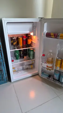 Defy 93L Bar Fridge – Excellent Condition – AED 200