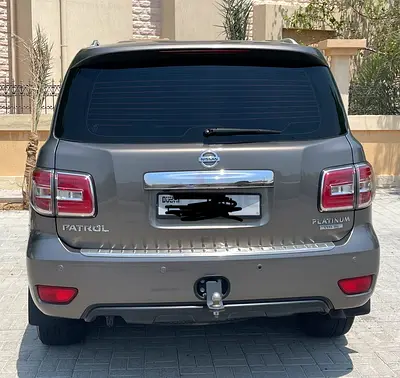 Nissan Patrol LE Platinum 2015 GCC Specs