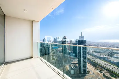 VERY HIGH FLOOR | BRIGHT | SEA VIEW