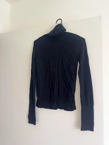 Black lightweight long-sleeve turtleneck top - Size S - ME+EM