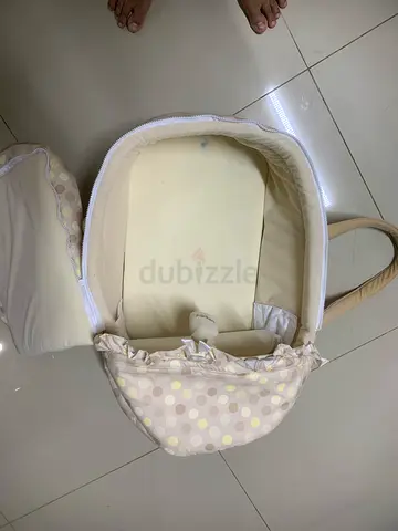 Portable Honey Bear Baby Carry Cot