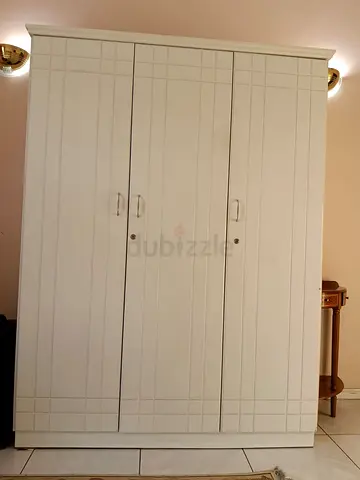 White 3-Door Wardrobe / Armoire in Good Condition
