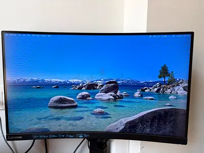 Lenovo 27” Curved Monitor FHD