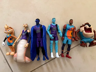 Space Jam: A New Legacy assorted action figures set — 6 characters, excellent condition