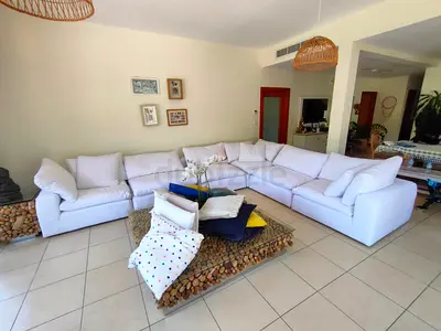 Still brand new marina home luscious sofa