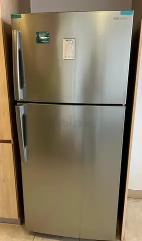 Samsung Twin Cooling Plus Refrigerator – Excellent Condition