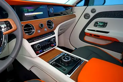 صورة 10 لـ 2024 ROLLS-ROYCE SPECTRE