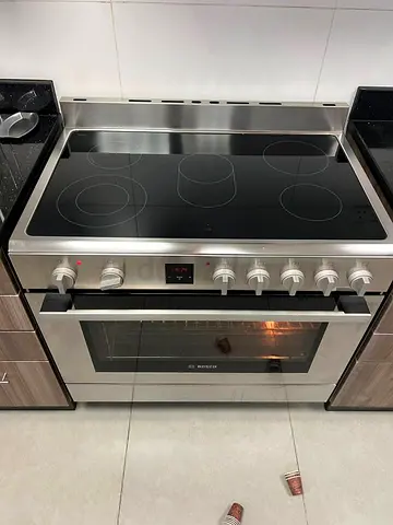 Bosch Electric Ceramic cooker 90x60cm