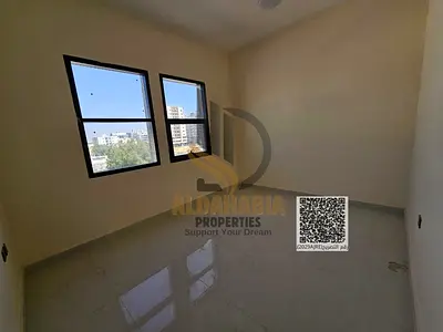 غرفة وصالة أول ساكن للإيجار في الجرف 3 | حمامين وتكييف مركزي