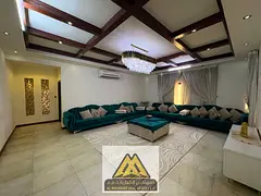 5 master bedrooms Master living room and spacious lounge Main kitchen + preparation kitchen Maid's r